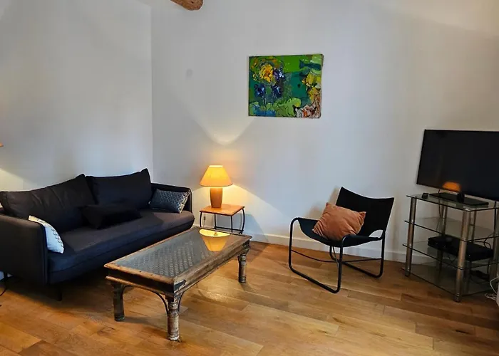 Maison Vigneronne 8P / Jardin / Parking