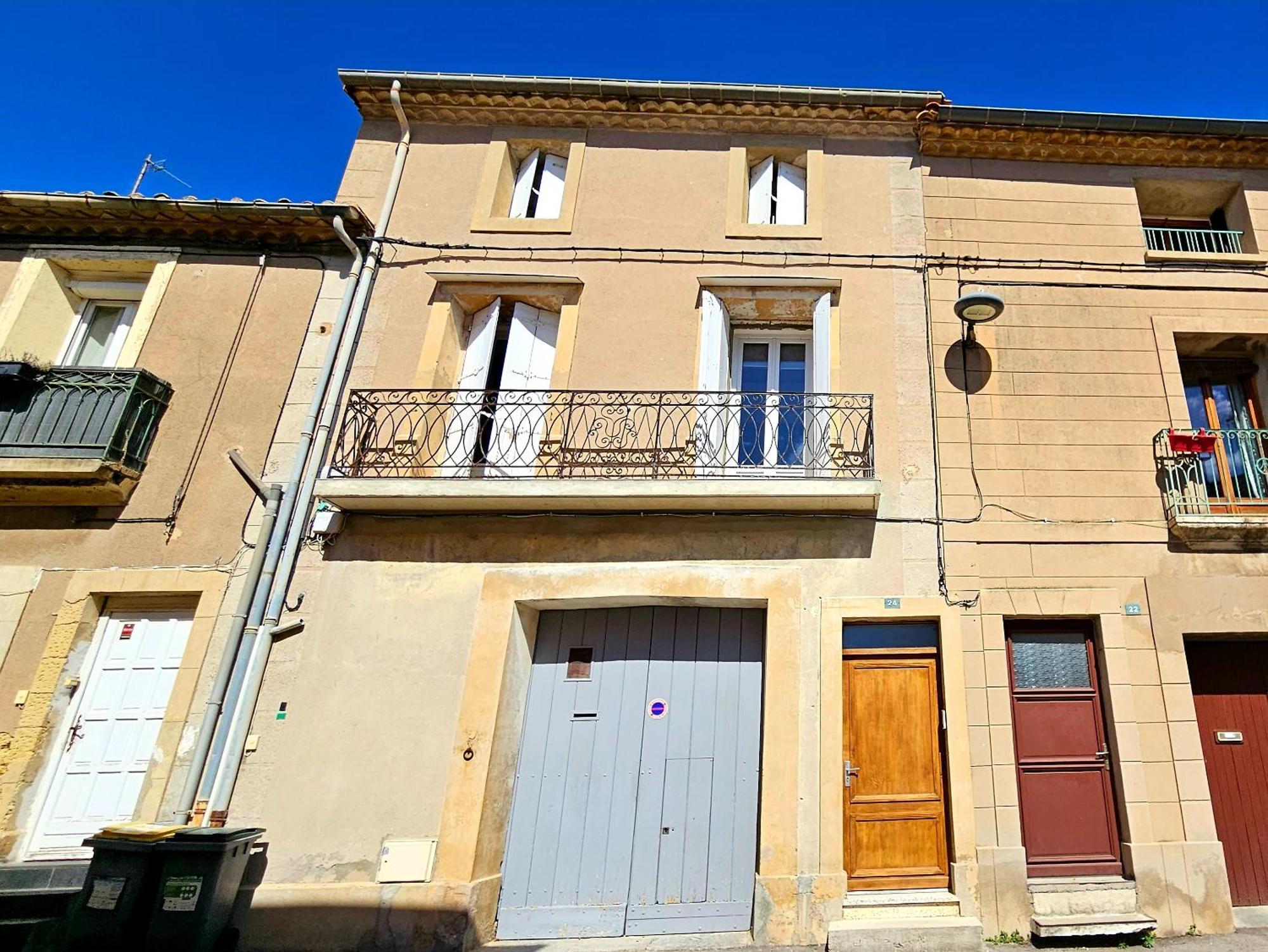 Maison Vigneronne 8p / Jardin / Parking