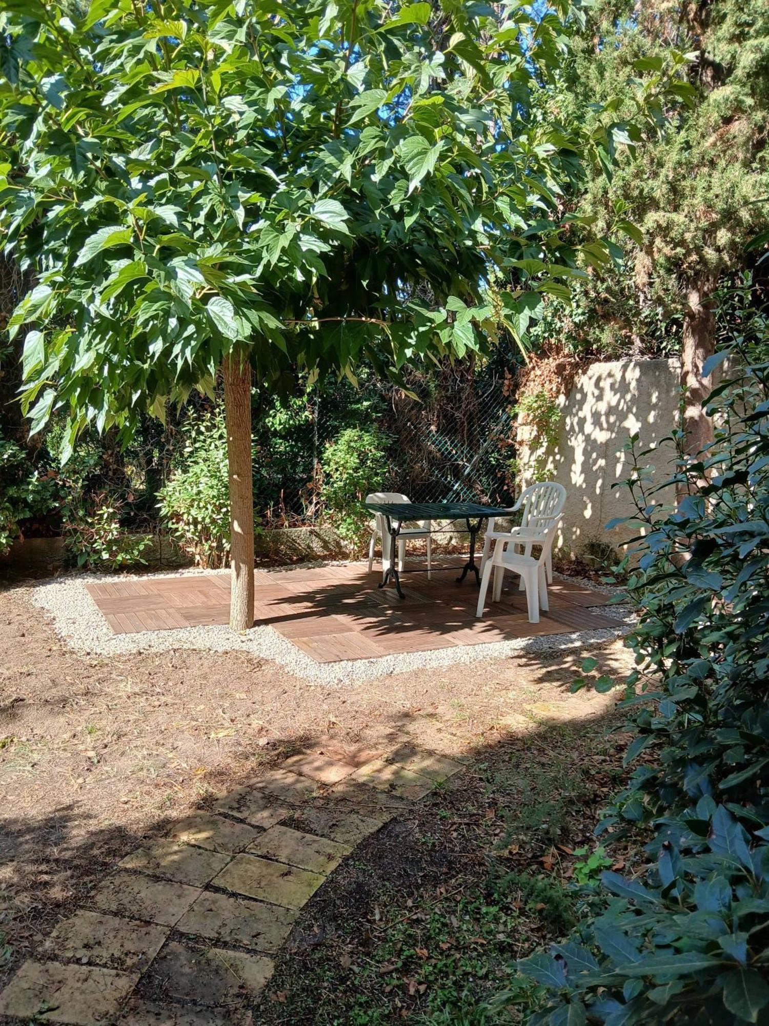 Maison Vigneronne 8p / Jardin / Parking Ferienhaus Gigean